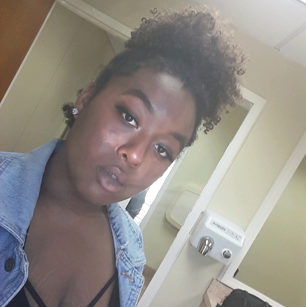 Meet your Posher, Kiyel